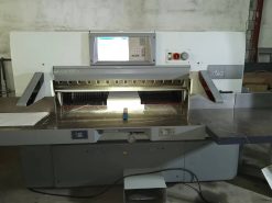 Ref HFUD Polar 137C.Year2007.Paper cutting machine